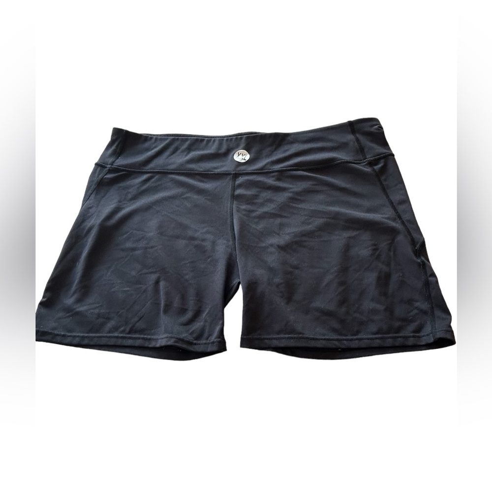 Lapasa Women's athletic shorts. Black SZ: XXL.